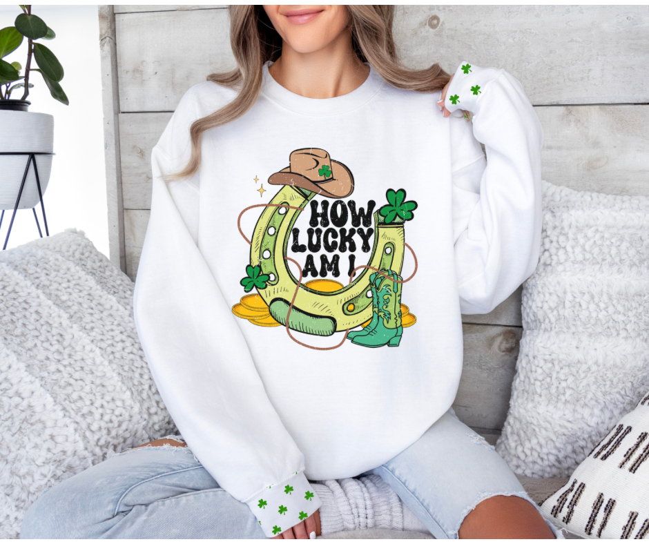 How Lucky Am I Sweatshirt-Clover sleeves