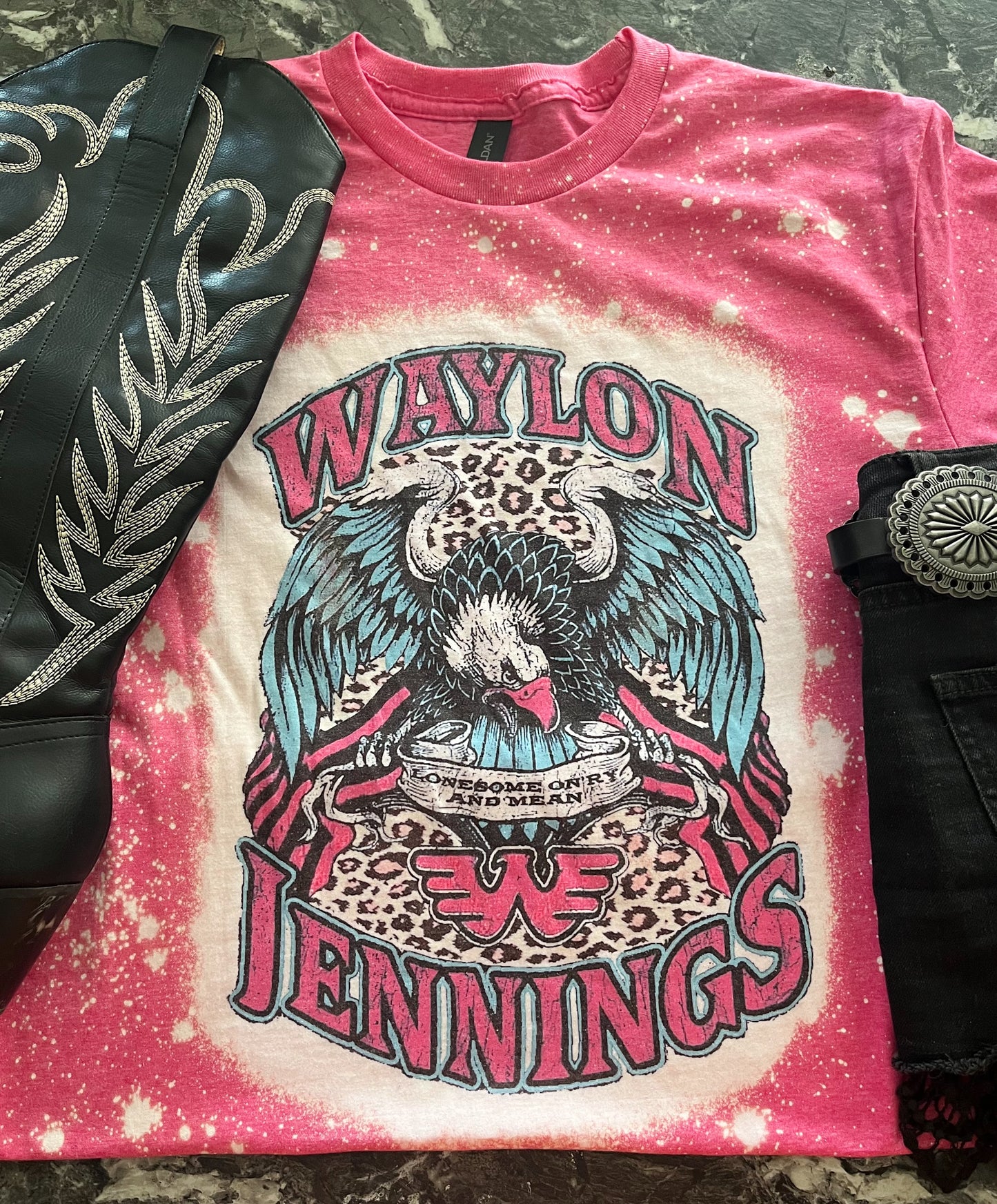 Waylon Pink Bleached